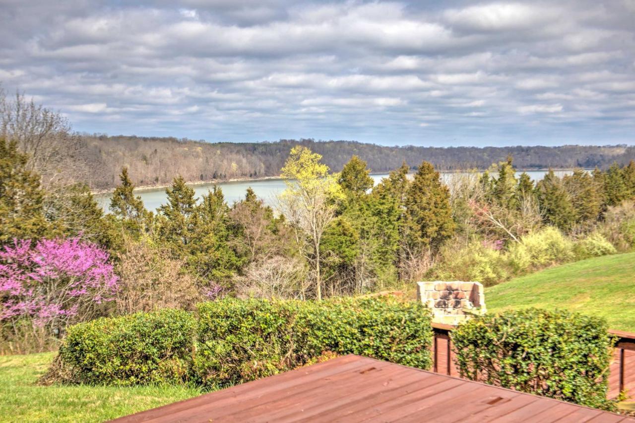 Monticello Home With Multi-Level Deck On 2 Acres! Экстерьер фото