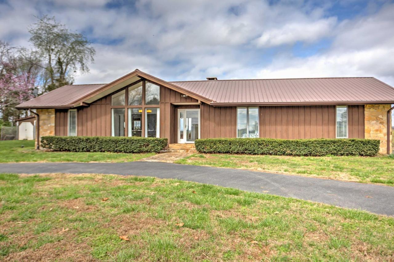 Monticello Home With Multi-Level Deck On 2 Acres! Экстерьер фото